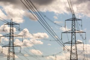Governo prevê isenção de energia para até 60 milhões de pessoas que vivem na pobreza