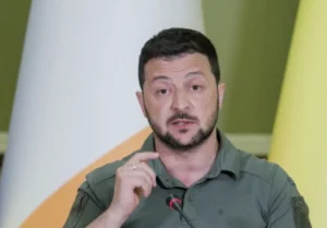 Guerra: Zelensky propõe reunião a três com Putin e Donald Trump