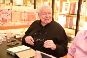 Boni revela motivo de não ter ido à festa de 60 anos da Globo