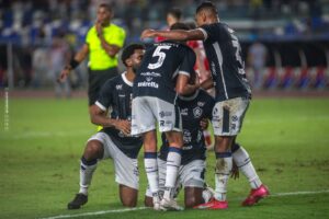 Leão Azul vence o Vila Nova-GO e fica na parte alta; Papão empata de novo, com o América-MG e fica no desespero na Segundona