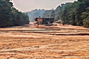 A pedido do MPF, Justiça obriga União a fornecer água potável a indígenas impactados por garimpos e seca no Pará
