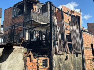 Prefeitura de Belém atende famílias vítimas de incêndio na Cremação