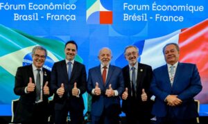 Empresários franceses prometem investir R$ 100 bi no Brasil, diz Lula