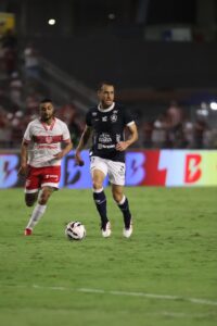 Clube do Remo perde por 2 a 0 para o CRB no Estádio Rei Pelé, em Maceió
