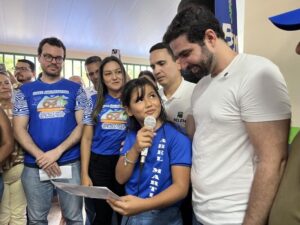 População de Mosqueiro ganha escola e praça reformadas