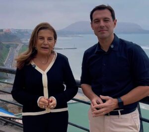 Festuris é apresentado na capital peruana, Lima, por Marta Rossi e Eduardo Zorzanello