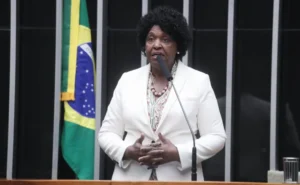 Projeto de lei do PT quer mulheres negras nas notas de real