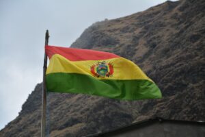 Bolívia tenta checar com o Brasil presença do PCC no país