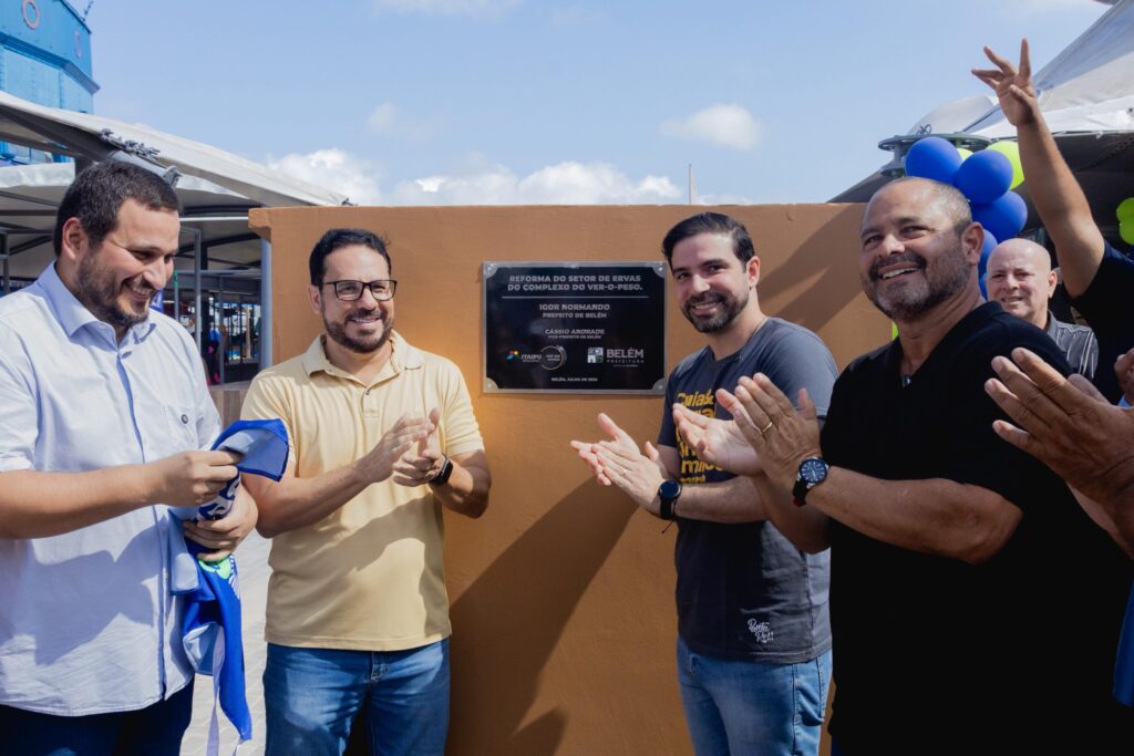 Prefeitura entrega revitalização do setor de ervas do Ver-o-Peso