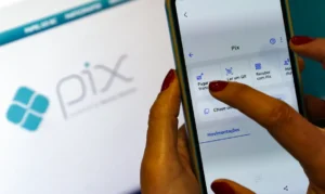 Estados Unidos monitoram Pix desde 2022 por guerra comercial