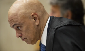 Alexandre de Moraes e mais oito ministros têm vistos cassados para entrar nos EUA