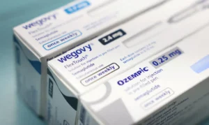 Conitec rejeita inclusão de canetas emagrecedoras no SUS