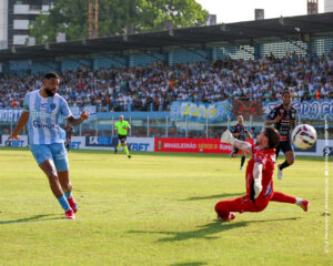 Paysandu perde novamente na Curuzu e deixa a Fiel furiosa