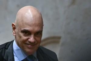 Dossiê Moraes: Site lista abusos cometidos pelo ministro do STF