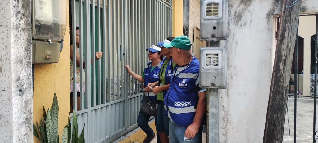 Equipes da Prefeitura realizam ações de conscientização ambiental