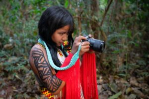 Jovens de pequenas cidades da Amazônia se tornam diretores de cinema e lançam filmes em suas comunidades no Pará e Maranhão