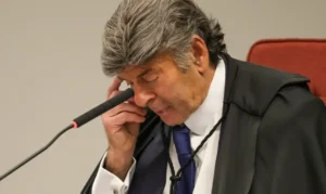 Fux foi contraditório e seletivo nas provas do golpe, dizem juristas