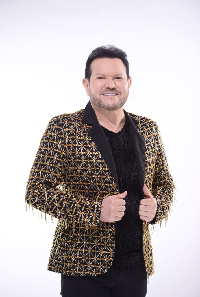 Vídeo – Ximbinha dá nova roupagem à “Senhorita” e reforça a força do calypso em sua carreira