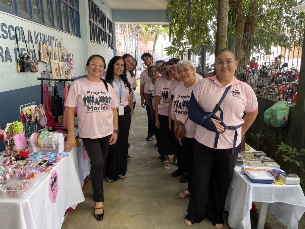 Pedreira recebe empreendedorismo e serviços de cidadania e saúde