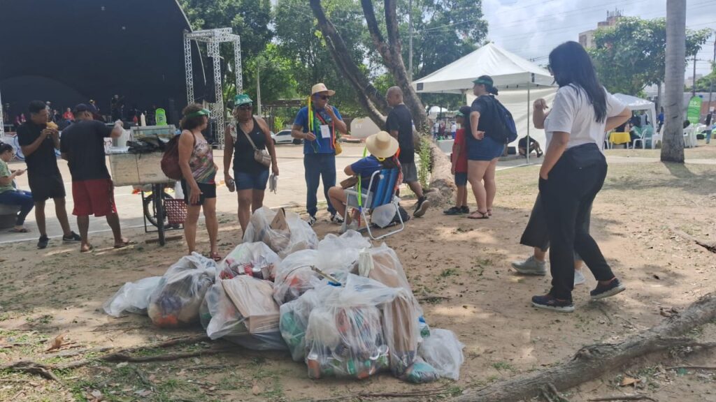 Mutirão em Belém recolhe quase 800 kg de resíduos recicláveis