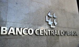 Contas públicas têm déficit de R$ 17,3 bilhões em agosto