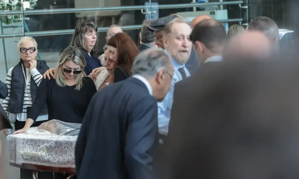 Corpo de ex-delegado-geral executado em Praia Grande é velado na Alesp