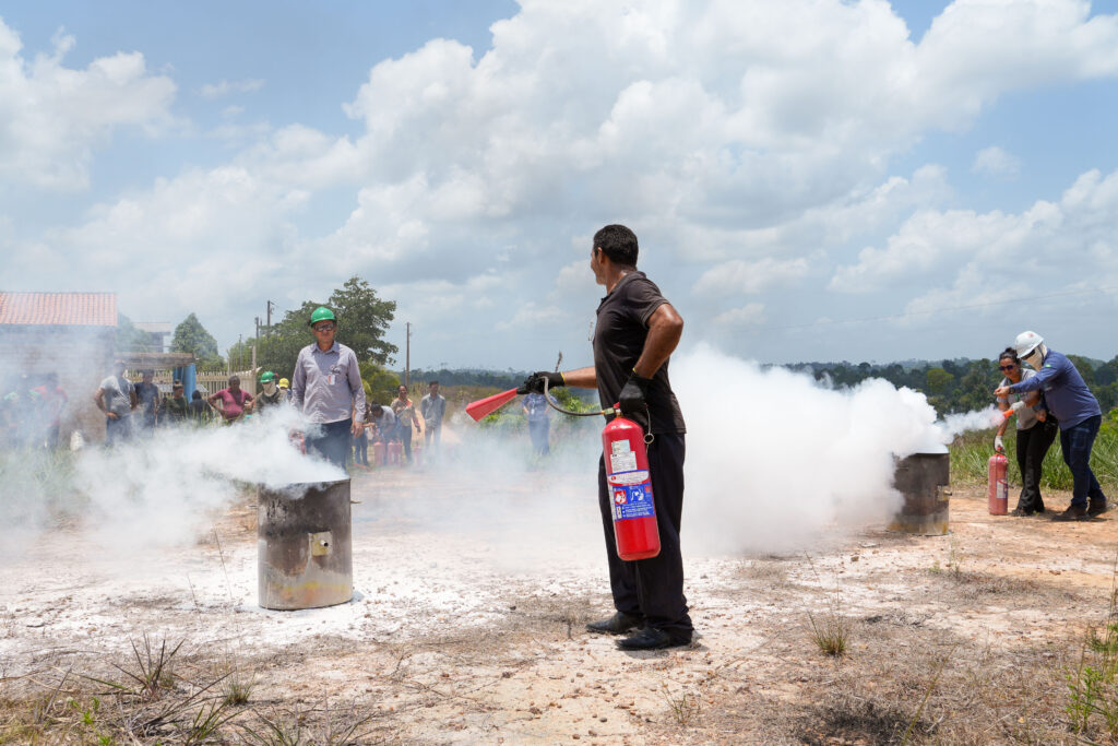 Curso prepara comunidades do Pará em técnicas de primeiros socorros e combate a incêndios florestais