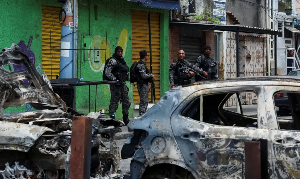 Operação no Rio deixa dezenas de mortos e 56 presos