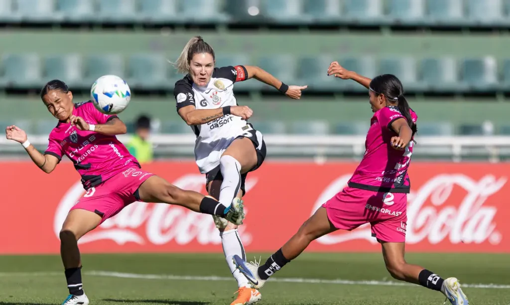 Libertadores Feminina: Corinthians inicia busca pelo hexa com empate