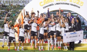 Libertadores: Corinthians faz história com tricampeonato consecutivo
