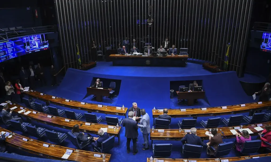 Congresso aprova isenção do IR por tempo indeterminado