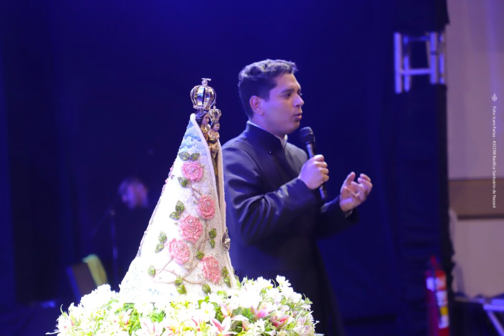 Missionário Shalom se apresenta hoje no Círio Musical