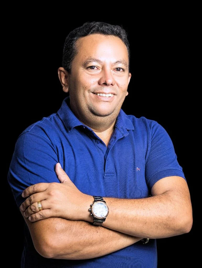 Prefeito de Portel recebe reconhecimento nacional por entrega de obras da educação