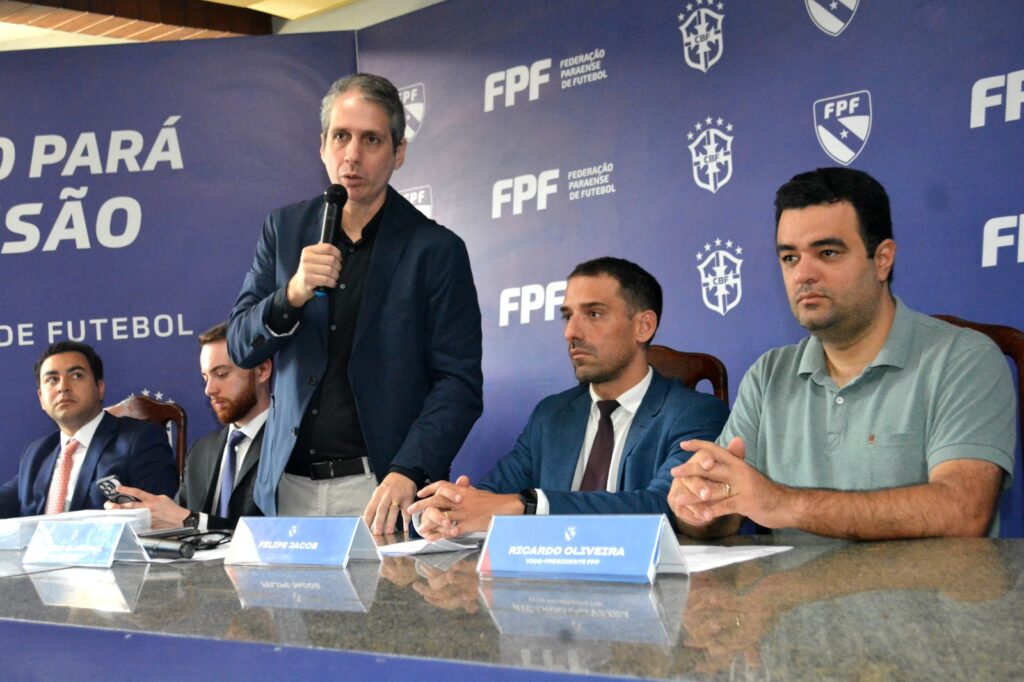 Ricardo Gluck Paul, aclamado presidente da FPF, promete mais trabalho em prol do futebol paraense