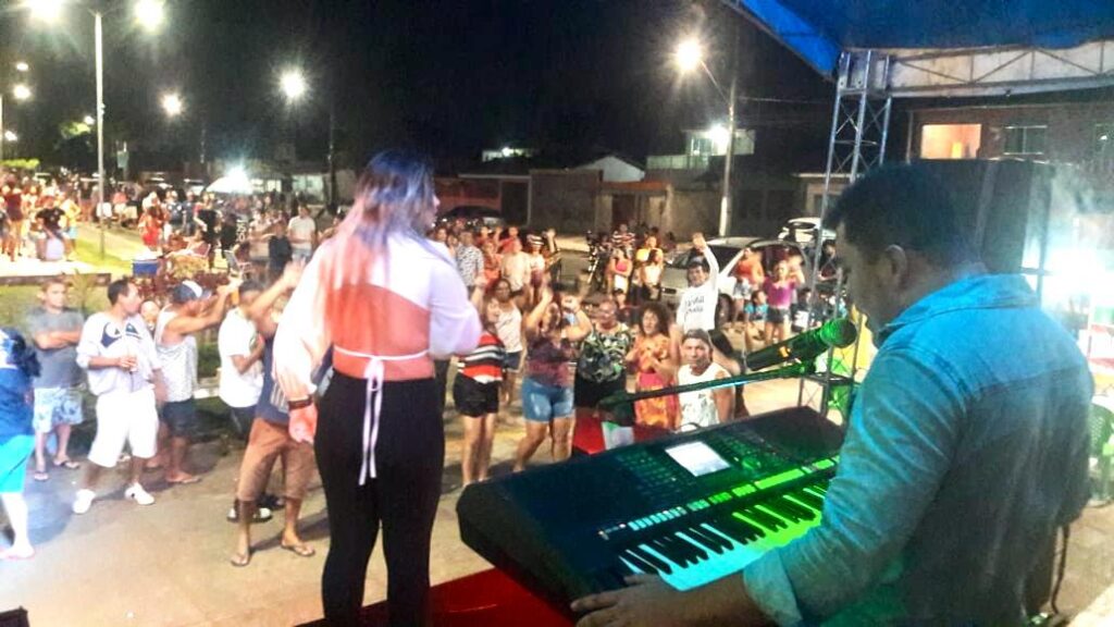 Festival de verão de Mosqueiro reúne artistas locais em evento gratuito