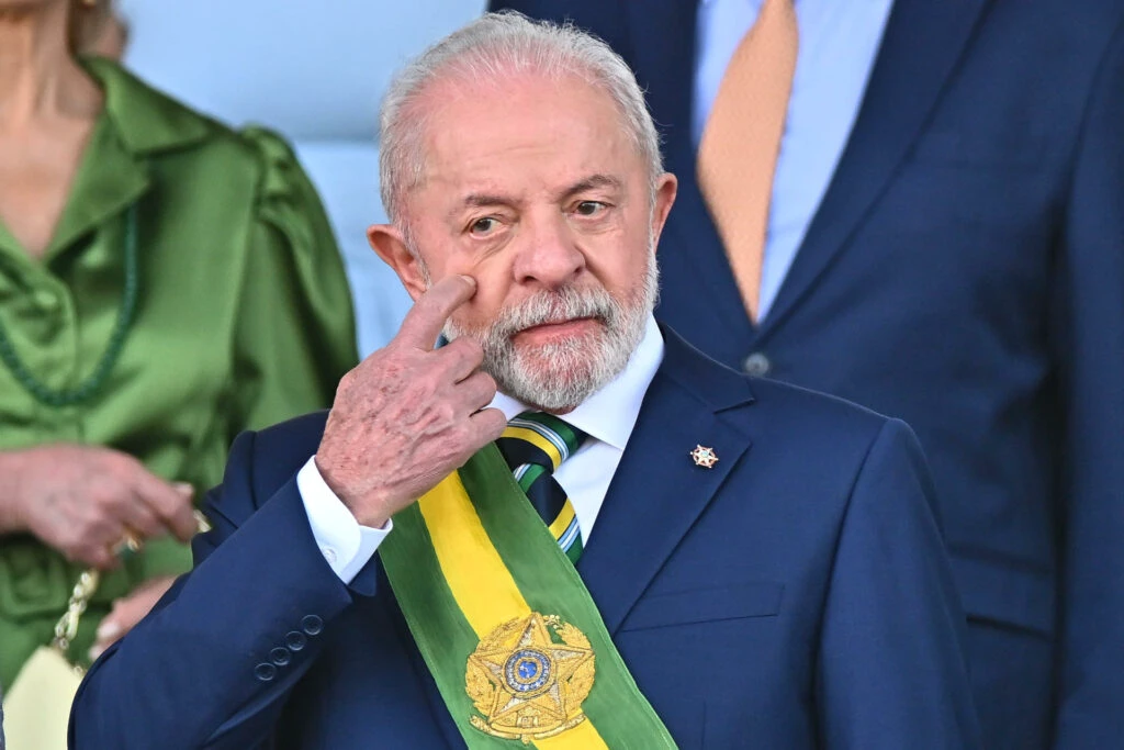 Genial/Quaest: 56% são contra reeleição de Lula em 2026; ele duvida