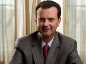 Entra mais um nome na corrida pelo Mtur: Gilberto Kassab