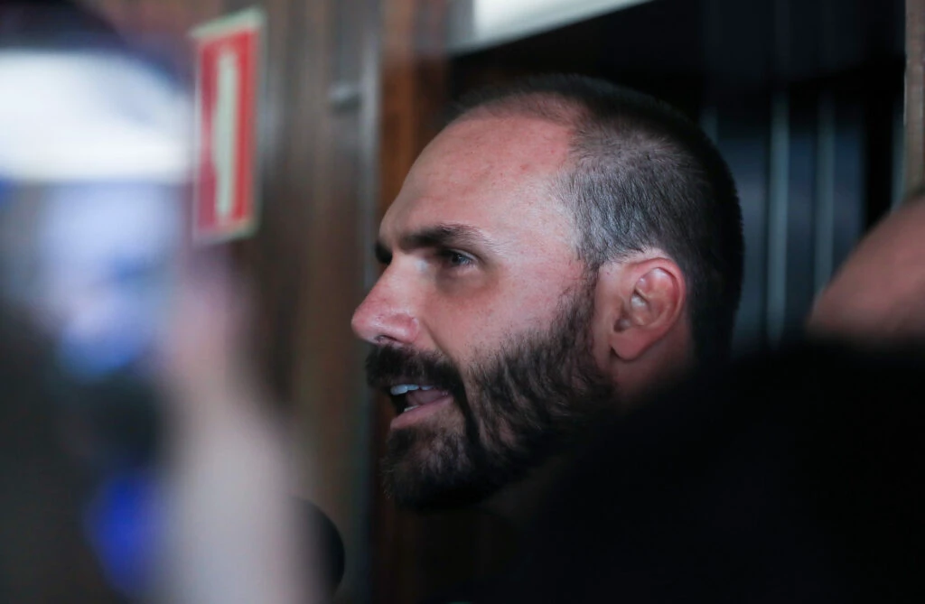 Processo de cassação de Eduardo é arquivado no Conselho de Ética