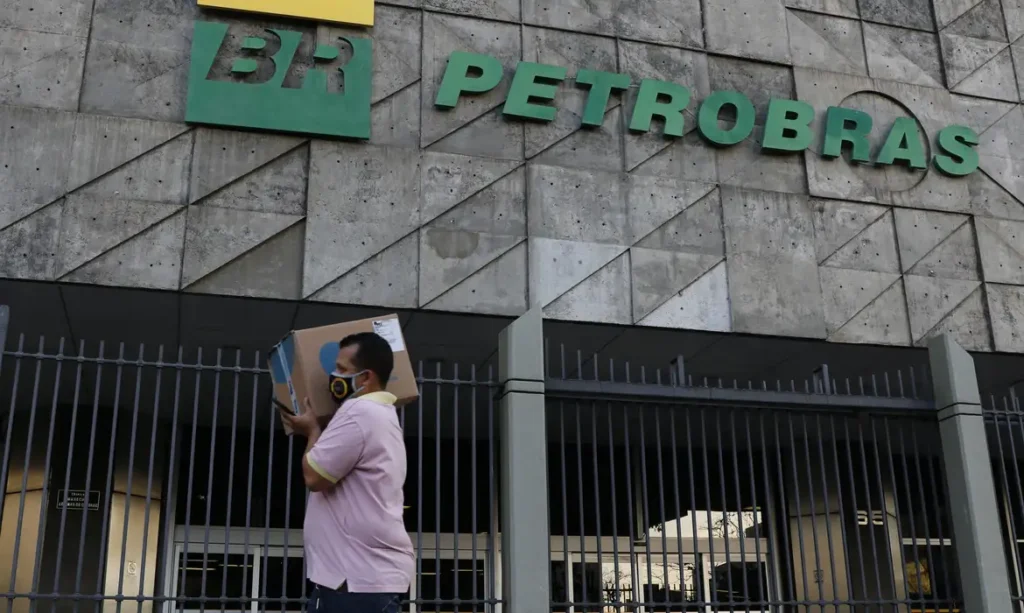 Petrobras faz importação inédita de gás de Vaca Muerta, na Argentina
