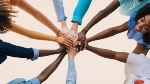 ONU Mulheres lança edital para criar currículo de inclusão digital