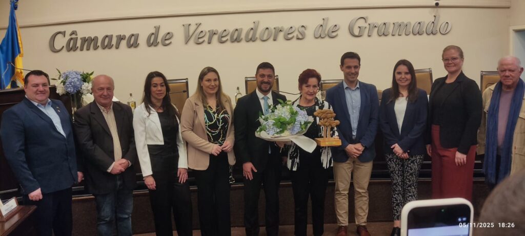 Vídeos – Entrega do Troféu Silvia Zorzanello: um momento de profunda emoção