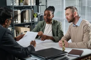 Pesquisa analisa relação das OSCs com cartórios no país