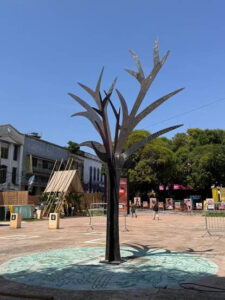 Ato de Impacto: coalizão global encerra a COP30 na FreeZone com a doação da “Árvore da Vida” para Belém