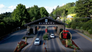 O “Maior Natal do Mundo” completa 40 anos: Gramado encerra o Especial Natal Brasil com neve, chocolate e recordes