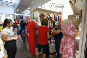 Feira do Mercado de São Brás oferece opções para compras de fim de ano