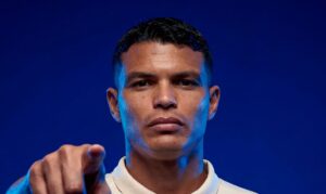 Porto anuncia contratação do zagueiro brasileiro Thiago Silva