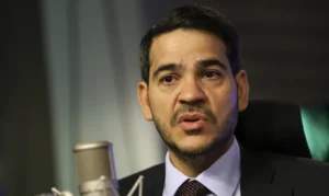 AGU pede que Gilmar reconsidere decisão sobre impeachment de ministros