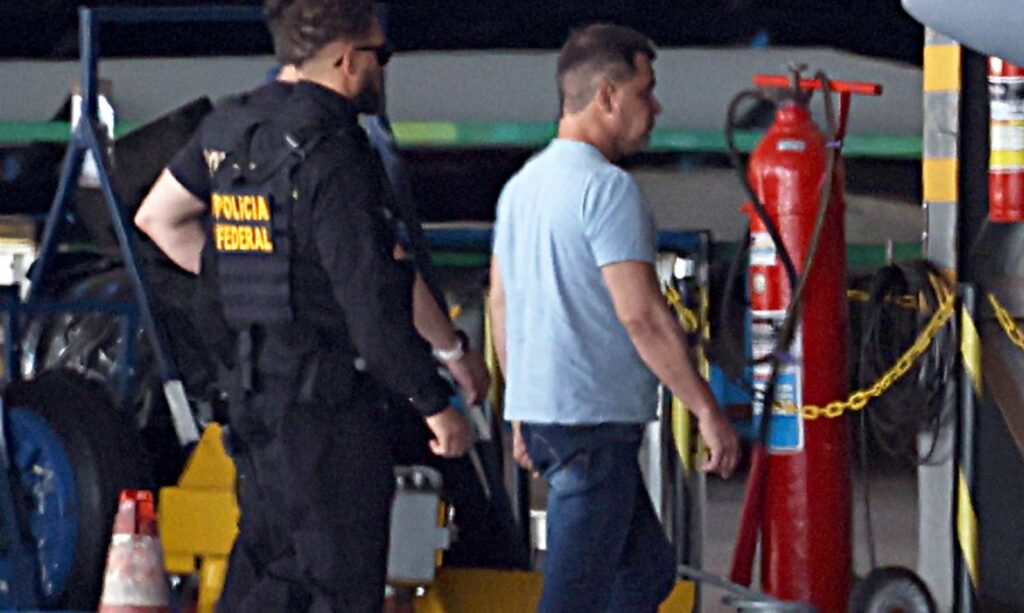 Silvinei Vasques chega a Brasília e ficará preso na Papuda