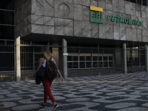 No 3º dia de paralisação, greve na Petrobras chega a 28 plataformas