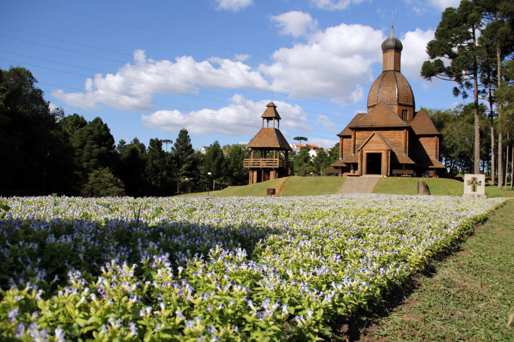 Curitiba se consolida na rota das mega turnês e agenda de 2026 promete recordes no turismo